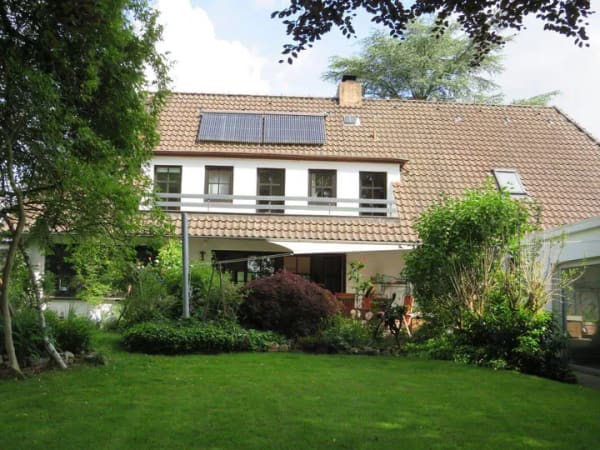 Immobilie in Hagen im Bremischen - Großzügiges Einfamilienhaus, 300m² mit Indoor-Schwimmbad auf 1.800 m² Grundstück - Bild 1
