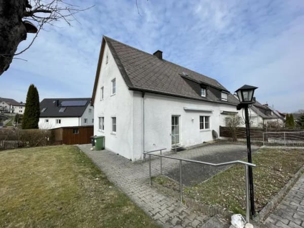 Immobilie in Erbendorf - Doppelhaushälfte in Erbendorf - Bild 0