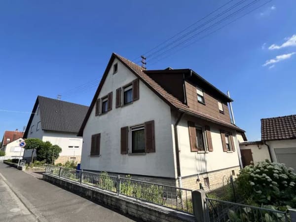 Immobilie in Lauda-Königshofen - gepflegtes Wohnhaus mit Anbau in ruhiger zentraler Lage mit neuer Heizung - Bild 0