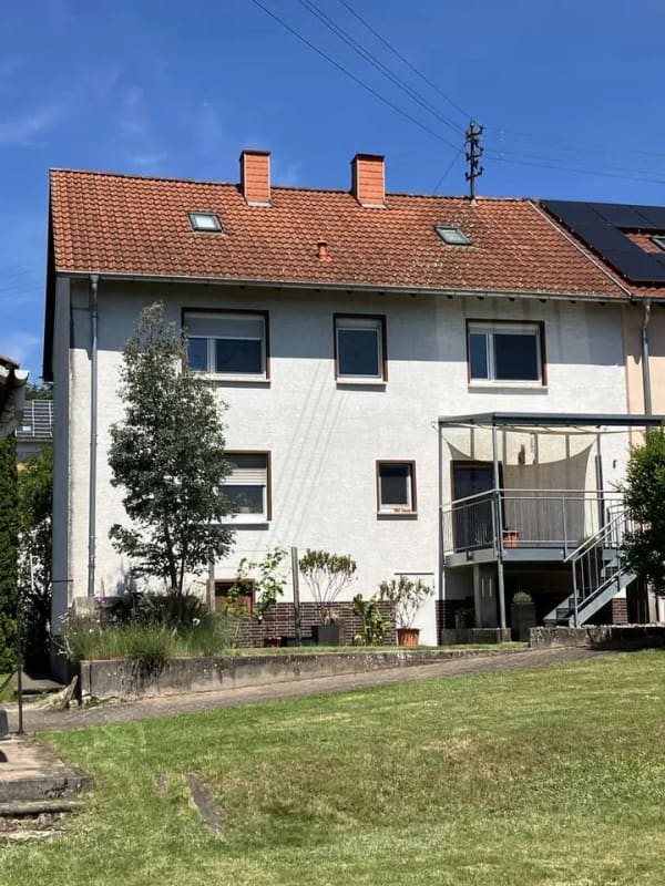 Immobilie in Queidersbach - Direkt bezugsfertiges Haus mit großem Garten  - Bild 1