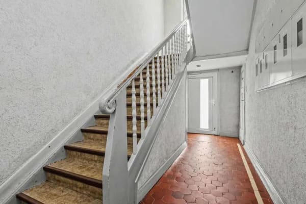 Immobilie in Leverkusen - Leverkusen-Opladen: Gepflegtes 4-Familienhaus mit stabilen Erträgen und großem Entwicklungspotenzial - Bild 1