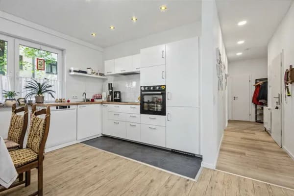 Immobilie in Leverkusen - Leverkusen-Opladen: Gepflegtes 4-Familienhaus mit stabilen Erträgen und großem Entwicklungspotenzial - Bild 3