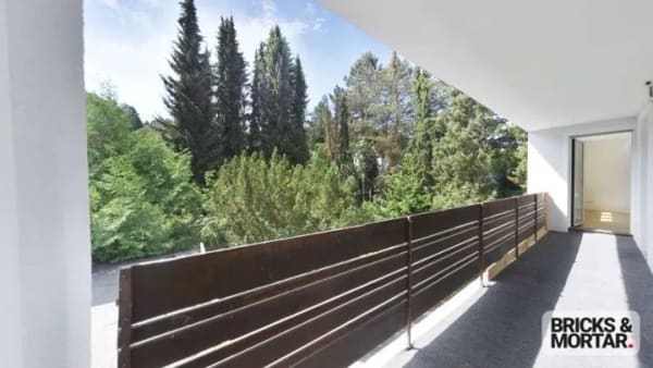 Immobilie in Aystetten - Energetisch saniertes Zweifamilienhaus mit Ausbaureserve und großem Garten in ruhiger Wohnlage - Bild 3