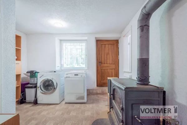 Immobilie in Vinningen - SANIERUNGSOBJEKT - freistehendes Einfamilienhaus mit Garage und Scheune im Ortskern von Vinningen! - Bild 2