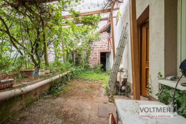 Immobilie in Vinningen - SANIERUNGSOBJEKT - freistehendes Einfamilienhaus mit Garage und Scheune im Ortskern von Vinningen! - Bild 3