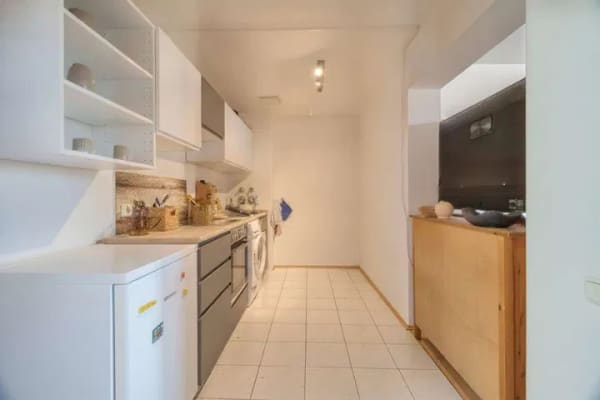 Immobilie in Rosenheim - Barrierefreie Service-Wohnung im historischen Kaiserhof als zuverlässige Kapitalanlage - Bild 3