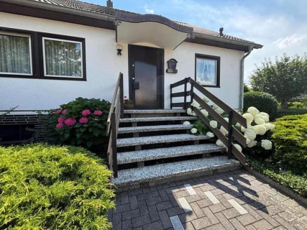 Immobilie in Nordstemmen - Einfamilienhaus freistehend in Nordstemmen - Bild 1