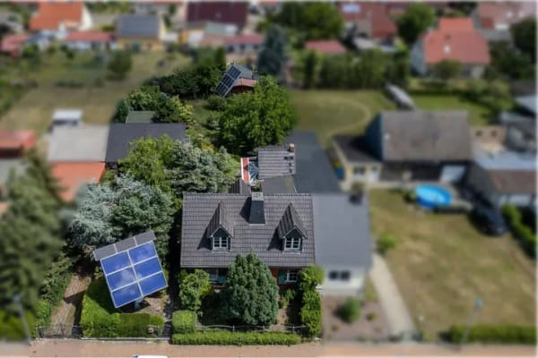 Immobilie in Schwedt/Oder - Charmantes und stilvolles Einfamilienhaus mit Nebengelass in zentraler Lage; Immobilie Uckermark - Bild 0