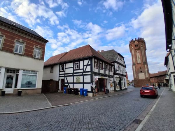 Immobilie in Tangermünde - Preisänderung! Wohn- und Geschäftshaus in der schönen Hafenstadt Tangermünde an der Elbe - Bild 0