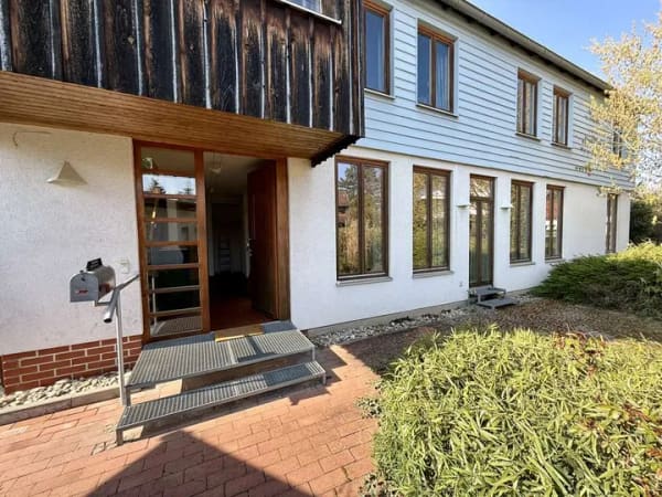 Immobilie in Bickenbach - Architektenhaus für Individualisten – außergewöhnliche Wohnqualität in naturnaher Lage - Bild 2