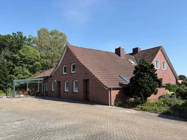 Immobilie in Ihlow - Gepflegtes Landhaus mit Garage in Ihlowerfehn; nahe dem Ortszentrum - Bild 2