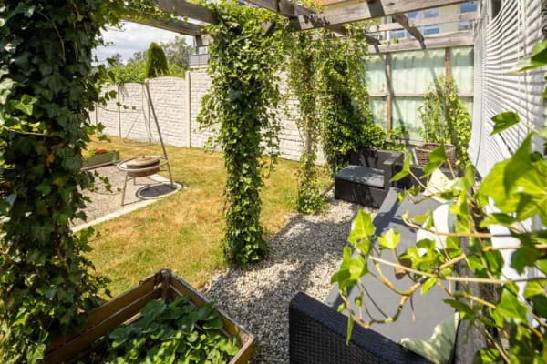 Immobilie in Kammlach - Wohnen mit hoher Lebensqualität: Gepflegtes Einfamilienhaus mit Pool und viel Privatsphäre - Bild 1
