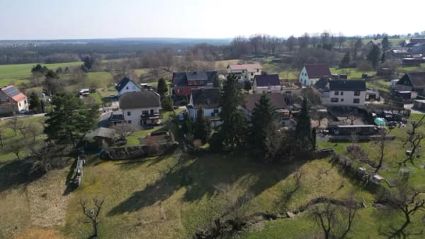 Immobilie in Hermsdorf - ab sofort: Einfamilienhaus in ruhiger Dorflage nahe Hermsdorf, Preis VB - Bild 0
