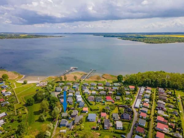 Immobilie in Gustow - Entkernter Ferienbungalow auf Rügen - Bild 1