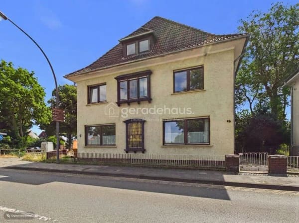 Immobilie in Lingen (Ems) - Sanierungsprojekt mit Potenzial - Mehrfamilienhaus in zentraler Lage von Lingen - Bild 1