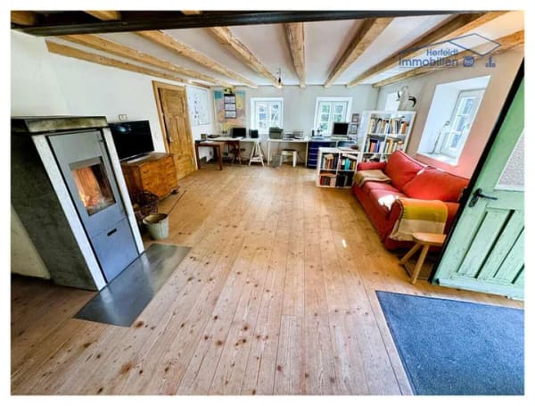 Immobilie in Unterdießen - Sanierungsbedürftiges, denkmalgeschütztes Bauernhaus mit Baugrundstück und viel Potenzial - Bild 1