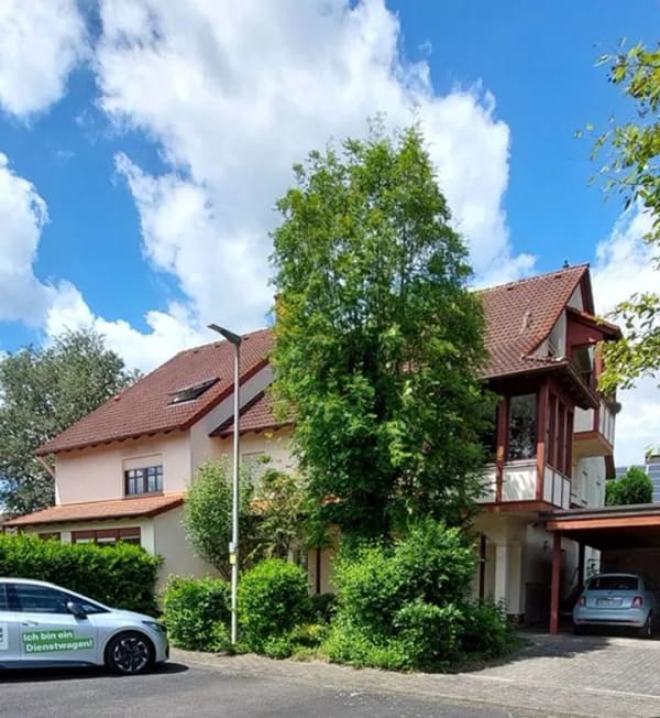 Immobilie in Hösbach - Grün - ruhig - sonnig - 15 „Fußminuten“ bis zu den Schulen etc. in 1 A Lage - FREI! - Bild 1