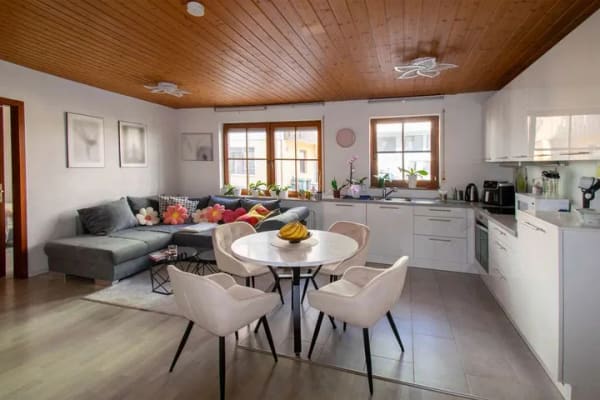 Immobilie in Bönnigheim - Fit für die Zukunft, Tolle 3 Zimmerwohnung mit Stellplatz zum sofortigen Bezug - Bild 0