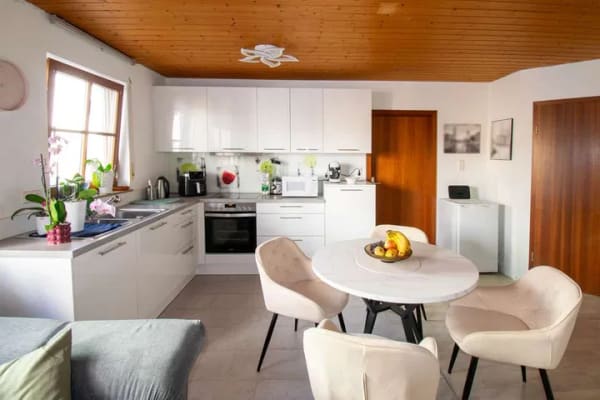 Immobilie in Bönnigheim - Fit für die Zukunft, Tolle 3 Zimmerwohnung mit Stellplatz zum sofortigen Bezug - Bild 3