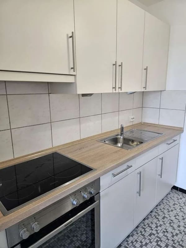 Immobilie in Wilster - Der erste Schlüssel, der wirklich dir gehört: Sanierte Wohnung mit Balkon - Bild 3