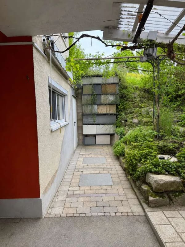 Immobilie in Überlingen - Sanierungsobjekt- Naturparadies mit Wiesen, eigenem Wald und vielseitigem Wohnraum bei Überlingen - Bild 1