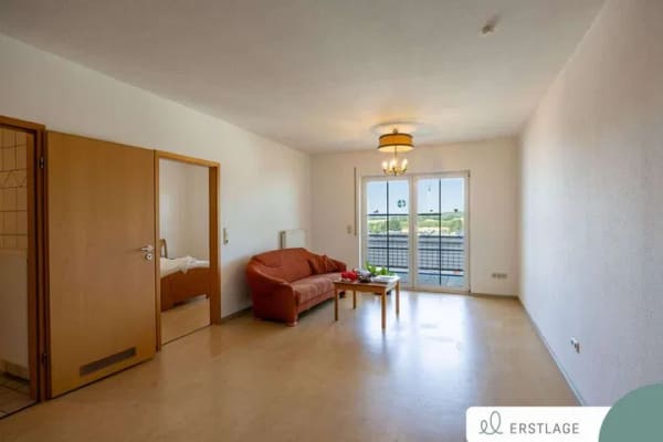 Immobilie in Kirchberg - GEPFLEGTE 64 M² WOHNUNG IN DER SENIORENWOHNANLAGE HUNSRÜCK-HÖHE, KIRCHBERG - Bild 2