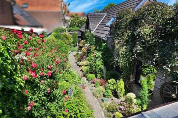 Immobilie in Xanten - Freistehendes Zweifamilienhaus mit separaten Eingängen - am Kurpark Xanten - Bild 0