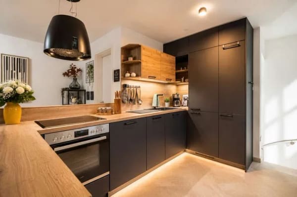 Immobilie in Brunnthal - Modernes Wohnen auf 2 Ebenen - exklusive Maisonette mit Garten und Designküche - Bild 3