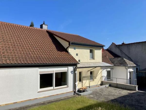 Immobilie in Wattenheim - Charmantes Einfamilienhaus in zentraler Wohnlage von Wattenheim! - Bild 2