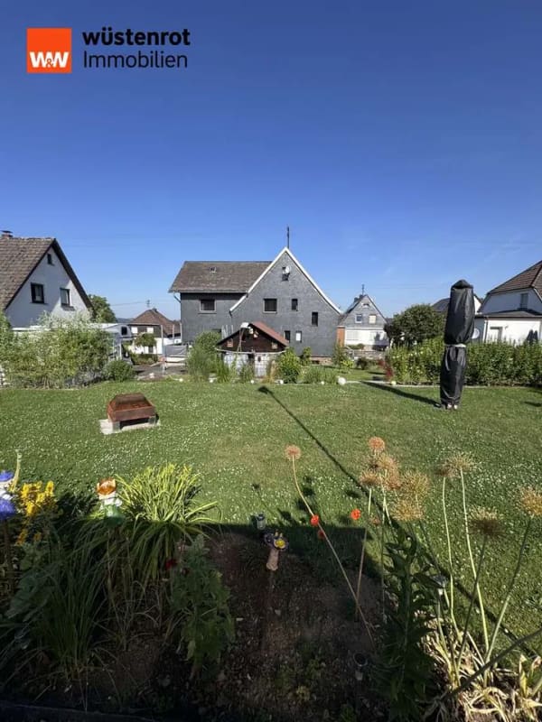 Immobilie in Birken-Honigsessen - Gepflegtes Einfamilienhaus, Grundstück mit vielfältigen Nutzungsmöglichkeiten - Bild 2