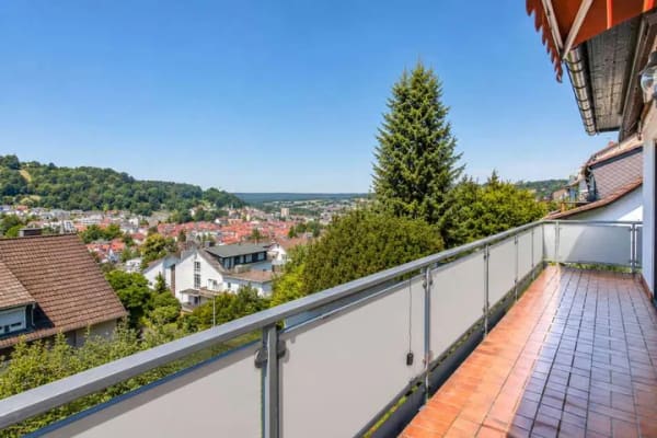 Immobilie in Bad Orb - Großzügiges Einfamilienhaus mit 2 Einliegerwohnungen in ruhiger Aussichtslage von Bad Orb - Bild 3