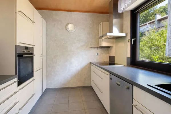 Immobilie in Bad Orb - Großzügiges Einfamilienhaus mit 2 Einliegerwohnungen in ruhiger Aussichtslage von Bad Orb - Bild 4