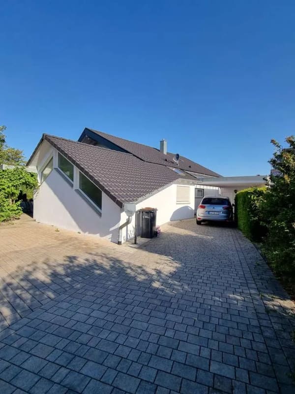Immobilie in Neufra - Provisionsfrei! Großzügiges Einfamilienhaus in sonniger Hochlage in Neufra - Bild 1