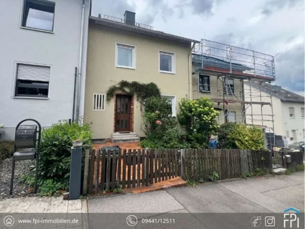 Immobilie in Kelheim - Familienglück mit Garten – Gepflegtes Reihenhaus in ruhiger Wohnlage von Kelheim - Bild 0