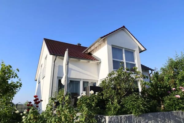 Immobilie in Aichelberg - Großzügiges Einfamilienhaus in ruhiger Lage mit wundervollem Weitblick - Bild 2