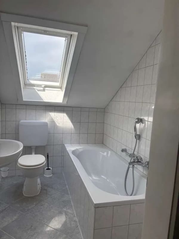 Immobilie in Ertingen - Großzügiges Einfamilienhaus mit 1273m2 und  toller Aussicht  - Bild 3