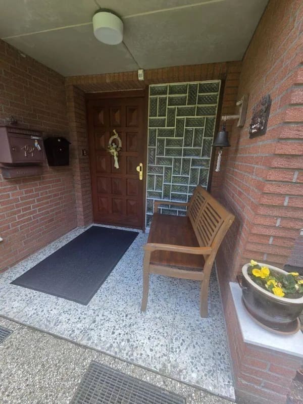 Immobilie in Linsburg - Zweifamilienhaus mit großem Eigentumsgrundstück im Nienburger Außenbereich - Bild 2