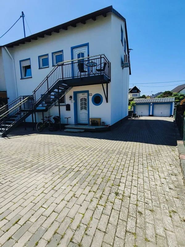 Immobilie in Plaidt - Modernisiertes Einfamilienhaus mit Einliegerwohnung und PV-Anlage | 210 m² | 2 Garagen | provisionsfre - Bild 2