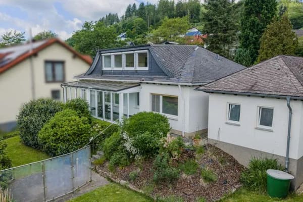 Immobilie in Bad Laasphe - ++ KRAG Immobilien ++ Freistehendes Haus mit Wintergarten und Vollkeller für Individualisten ++ - Bild 4