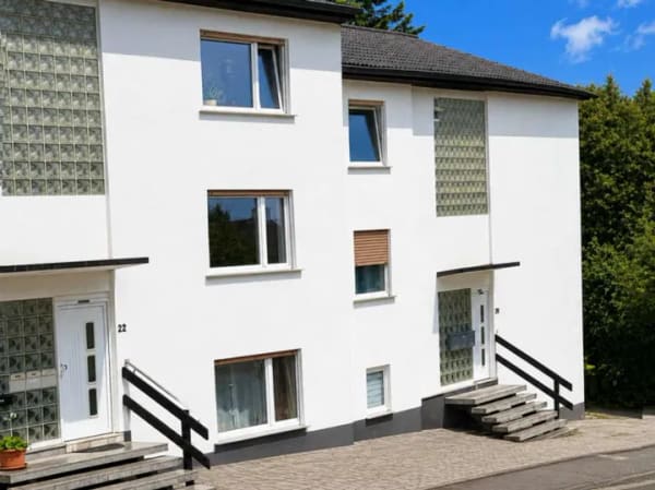 Immobilie in Bell (Hunsrück) - Mittendrin und (fast) alles neu - Bild 1