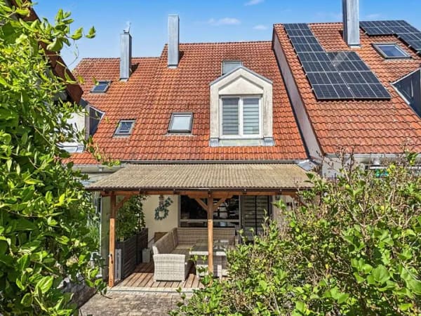 Immobilie in Adelsried - Charmantes Reihenmittelhaus in Adelsried - Bild 1