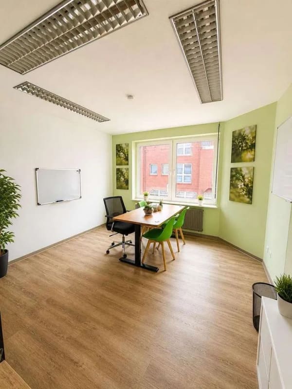 Immobilie in Cloppenburg - Große Gewerbefläche (Büro) im Herzen von Cloppenburg - Bild 3