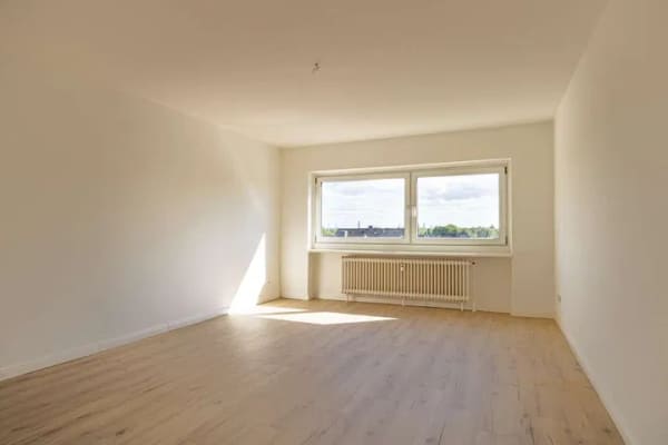 Immobilie in Bad Schwartau - ETW mit 7-Türme-Blick & Tiefgarage - Bild 2