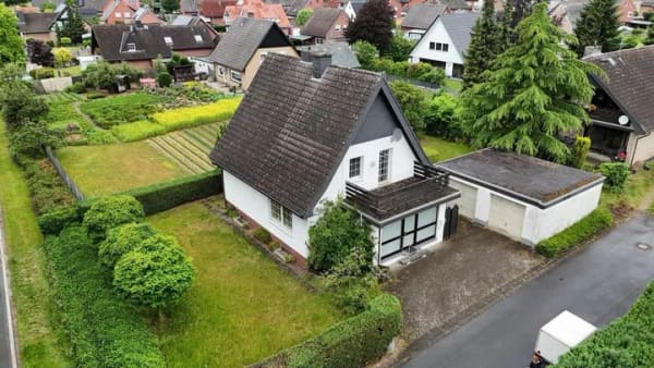 Immobilie in Harsewinkel - Anpacken lohnt sich!
*4303 G Einfamilienhaus in Greffen - Bild 0