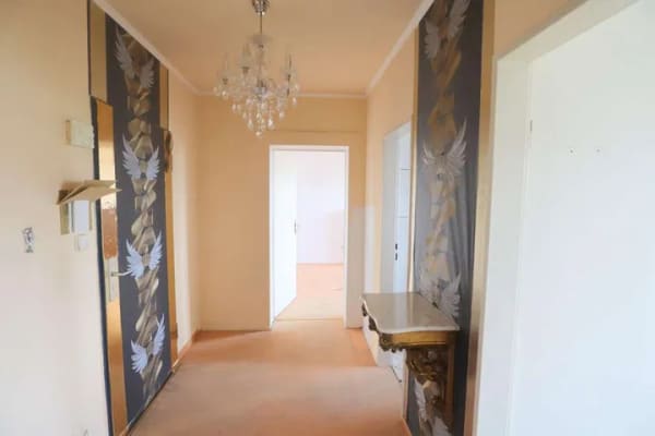 Immobilie in Neu-Isenburg - Sonnige 2-Zimmerwohnung zum Eigenbezug in gepflegtem MFH - Bild 1