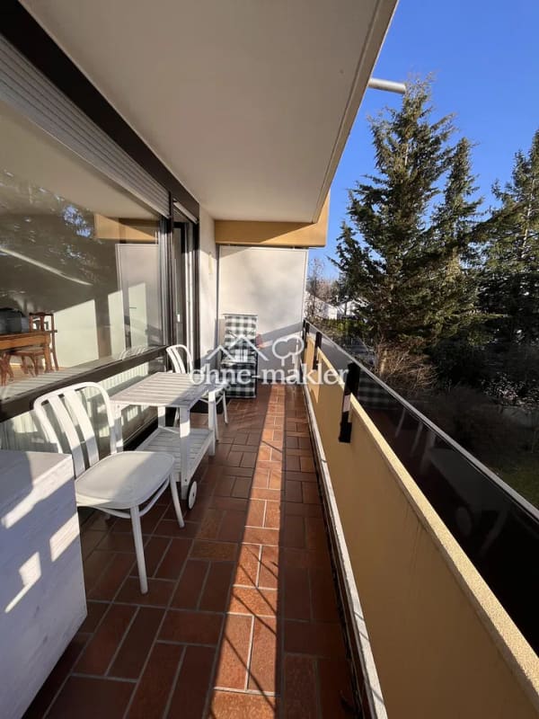Immobilie in Gräfelfing - Charmante 2-Zimmer-Wohnung mit großem Süd-Balkon in Gräfelfing - Bild 2