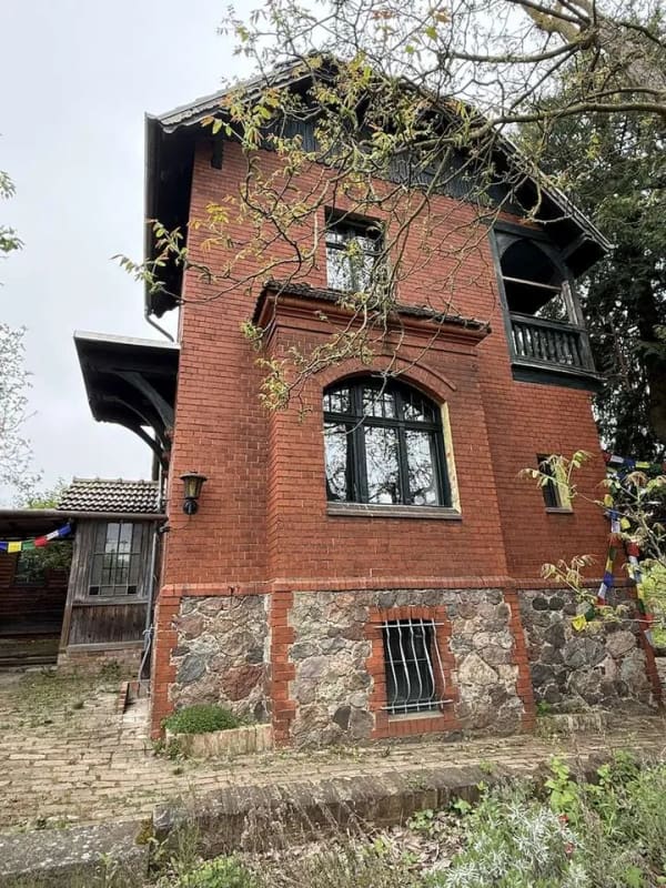 Immobilie in Buckow - Rarität: Einzigartige Villa in Buckow - Bild 0