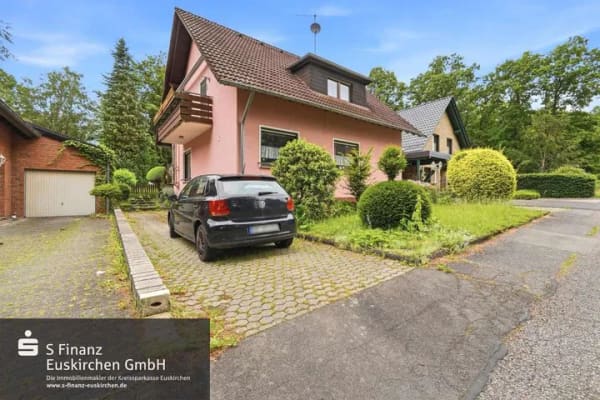 Immobilie in Bad Münstereifel - Bad Münstereifel-Nitterscheid: Großzügiges Wohnhaus mit vermieteter Einheit! 360° Begehung - Bild 0