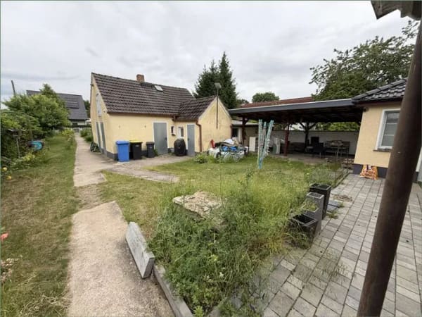 Immobilie in Rehfelde - Vermietetes Zweifamilienhaus in Rehfelde - Bild 1