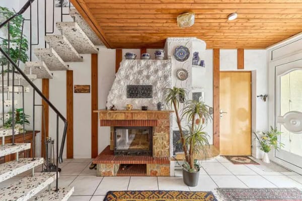 Immobilie in Haßloch - Einfamilienhaus mit großem Garten und gemütlichem Wohnambiente - Bild 2